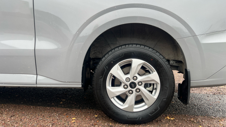 Ford Transit Custom 320 L2 Petrol Fwd 2.5 PHEV 232ps H1 Double Cab Van Limited Auto